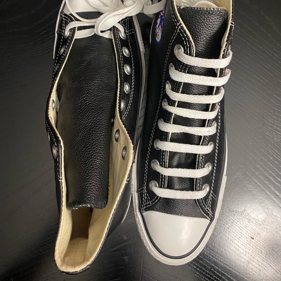 Unisex All Star ⭐️ Leather Converse - Picture 6 of 7